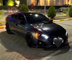 نيسان ألتيما